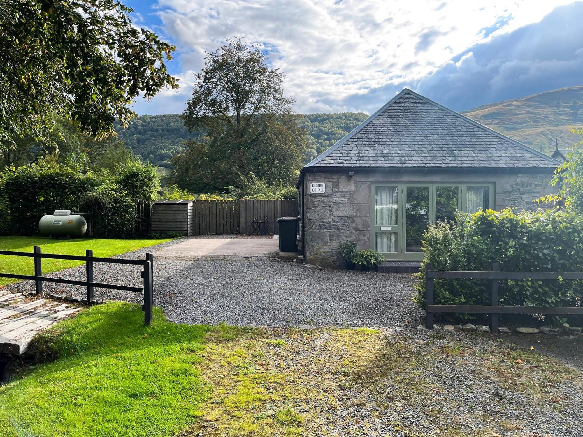 Old Mill Cottage Blair Atholl Eksteriør bilde